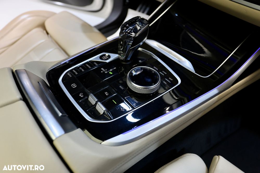 BMW X7 xDrive40d - 14