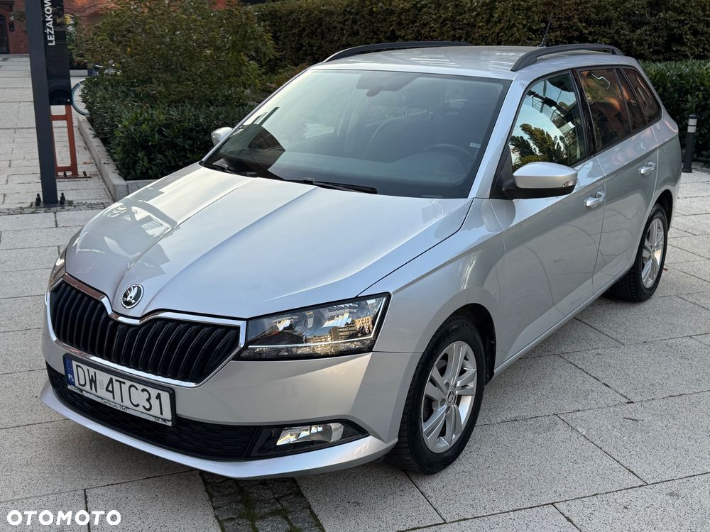 Skoda Fabia - 6