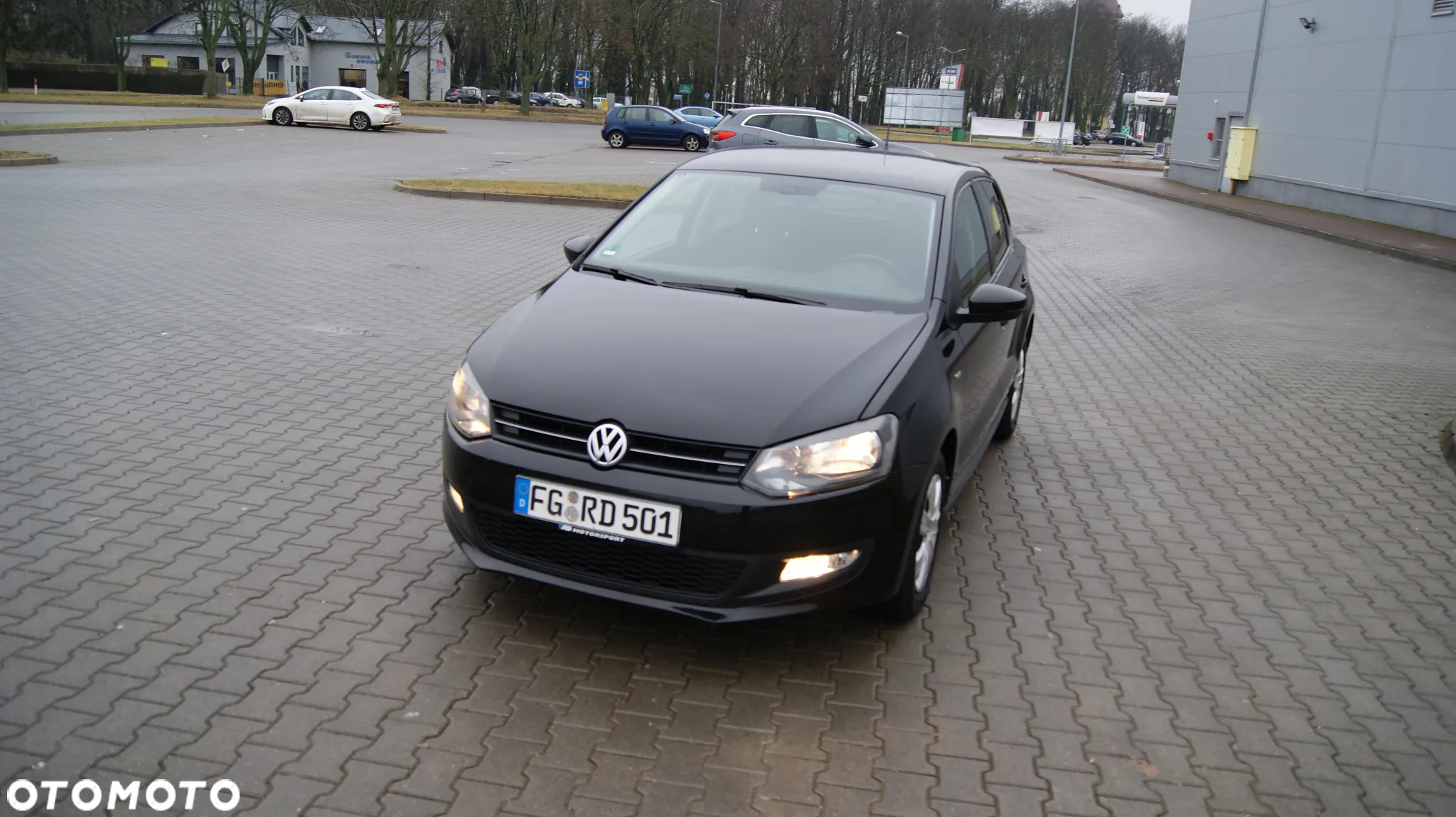 Volkswagen Polo 1.2 MATCH - 17