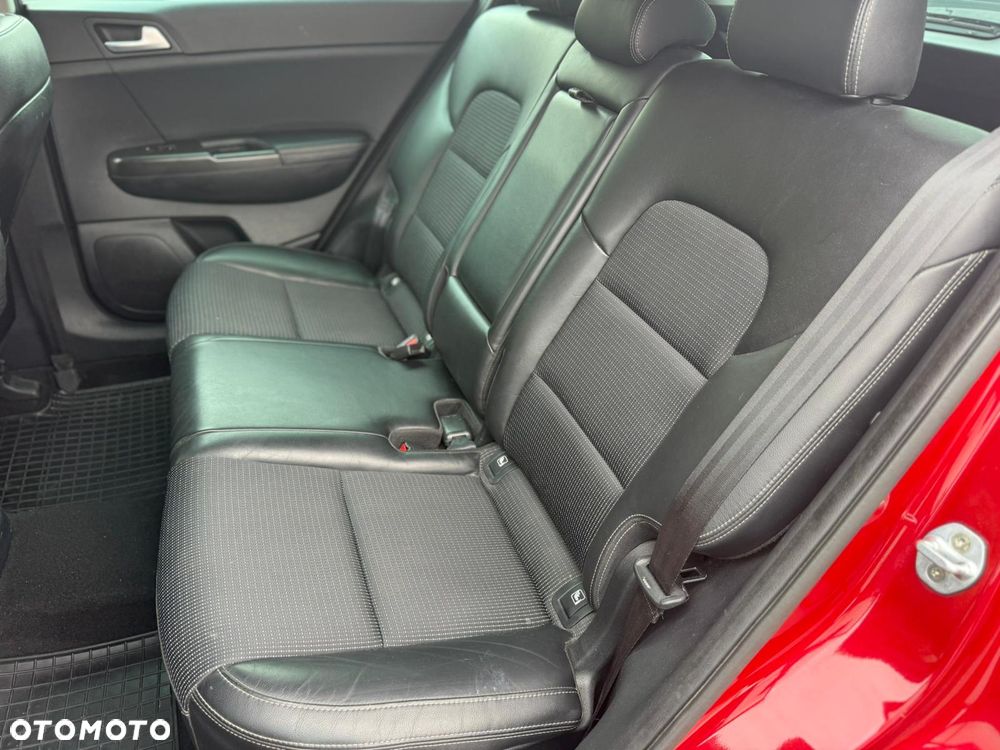 Kia Sportage 1.7 CRDI Business Line 2WD DCT - 16