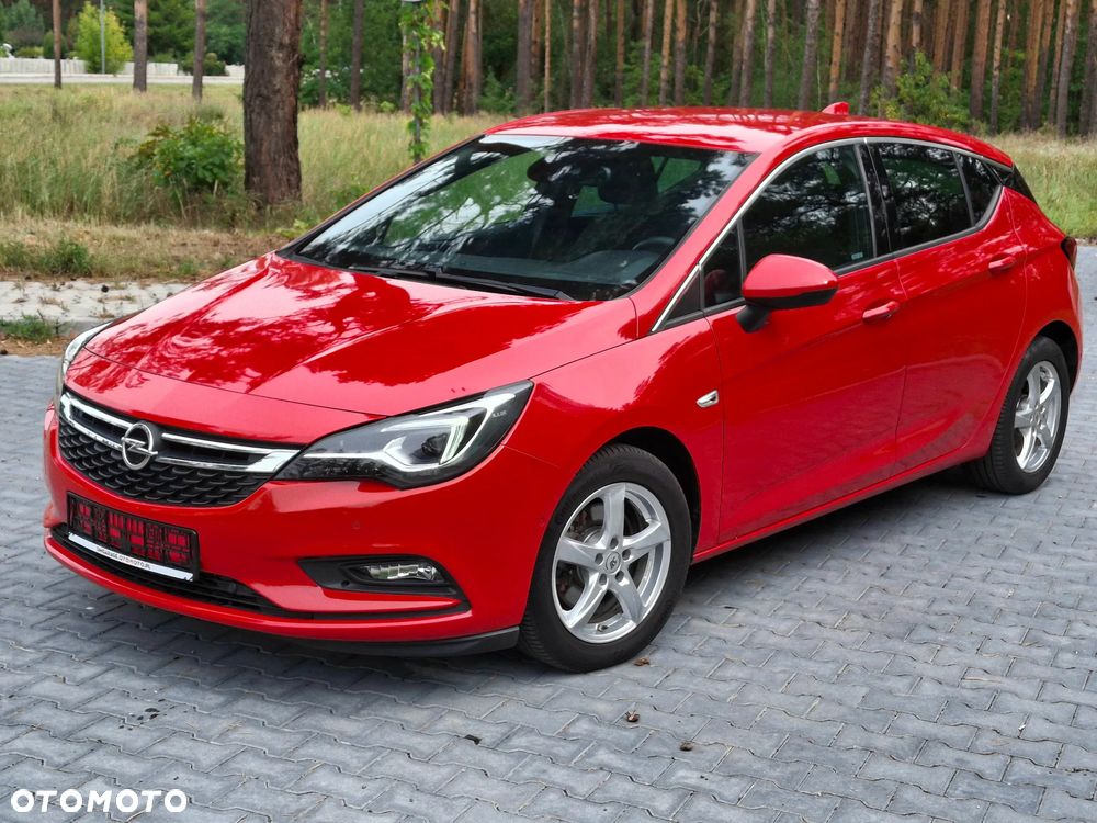 Opel Astra 1.6 Turbo Start/Stop Dynamic - 2