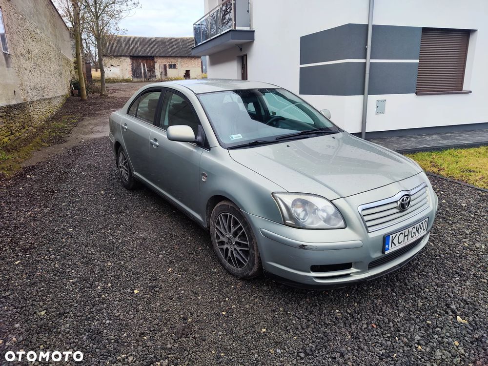 Toyota Avensis 2.0 D-4D Luna - 6