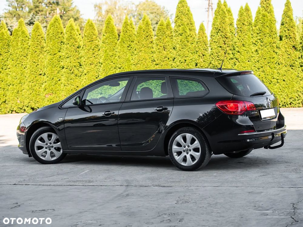 Opel Astra 1.4 Turbo Style - 10