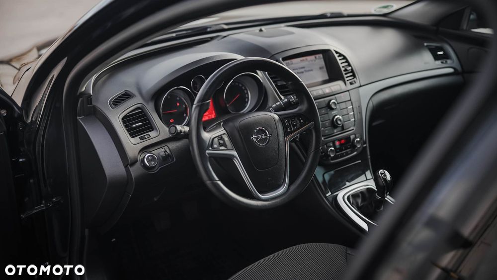 Opel Insignia 2.0 CDTI Cosmo - 3