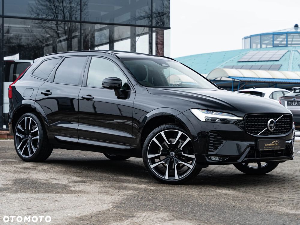 Volvo XC 60 B4 D AWD Plus Dark - 8