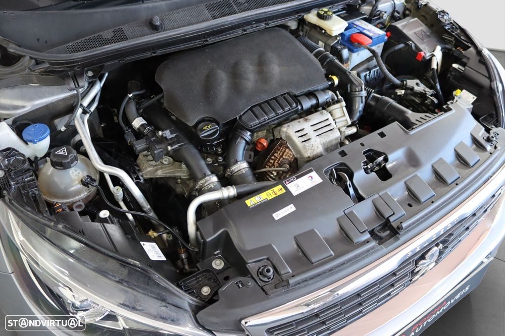 Peugeot 308 1.2 PureTech Allure EAT6 - 15