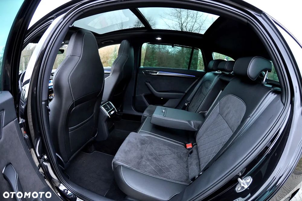 Skoda Superb 1.5 TSI DSG Sportline - 18