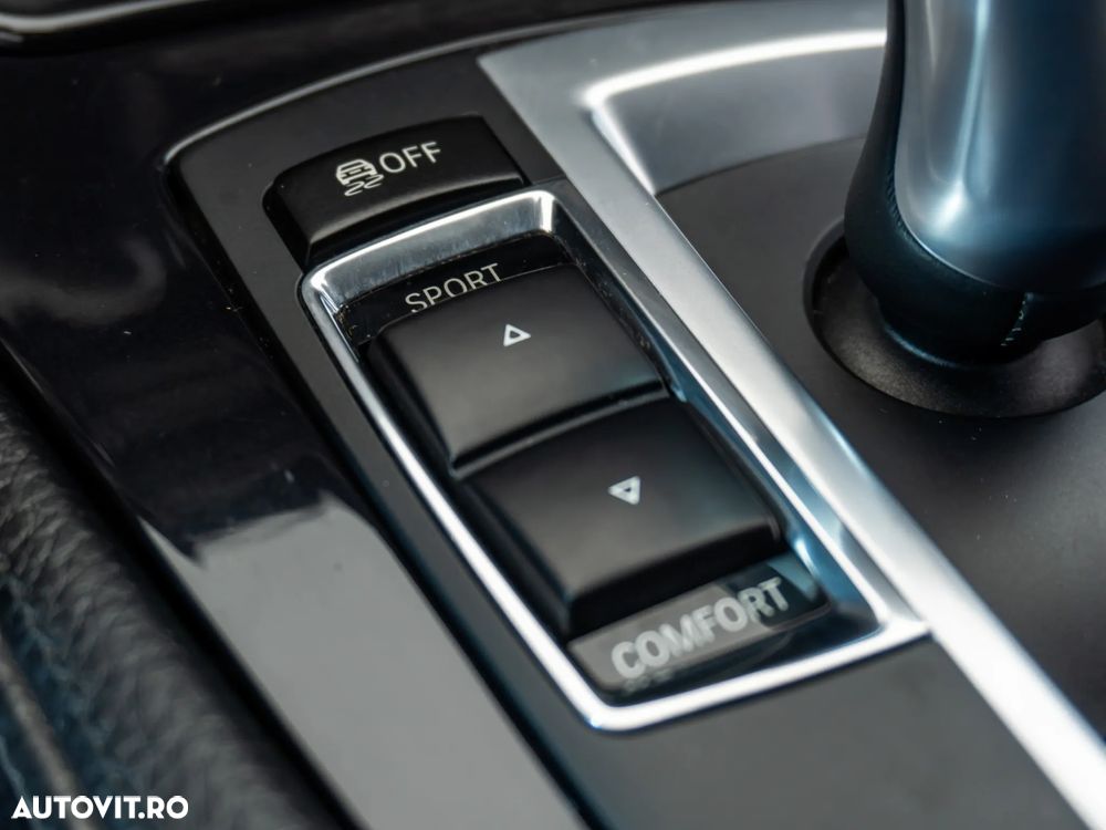 BMW Seria 5 520d AT - 26