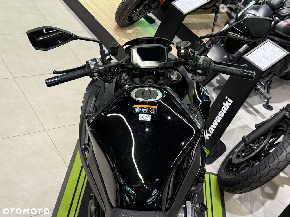 Kawasaki H2 - 14