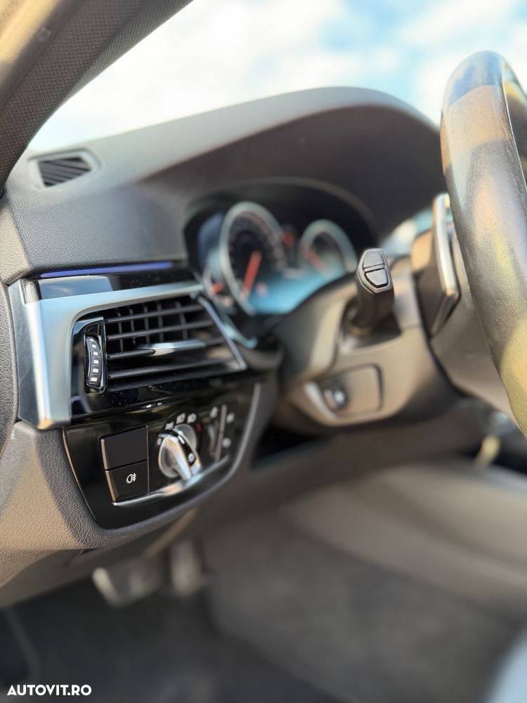 BMW Seria 5 - 27