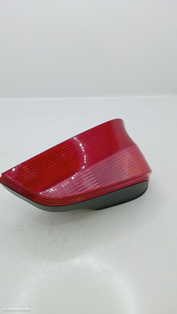 Farolim Stop Esq Peugeot 106 Ii (1A_, 1C_) - 4