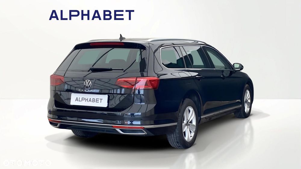 Volkswagen Passat - 5