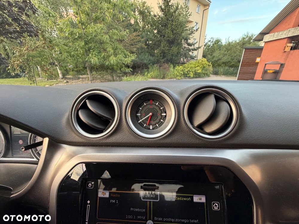 Suzuki Vitara 1.4 Boosterjet SHVS Premium 2WD - 21