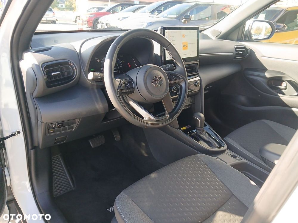 Toyota Yaris Cross Hybrid 1.5 Style - 18