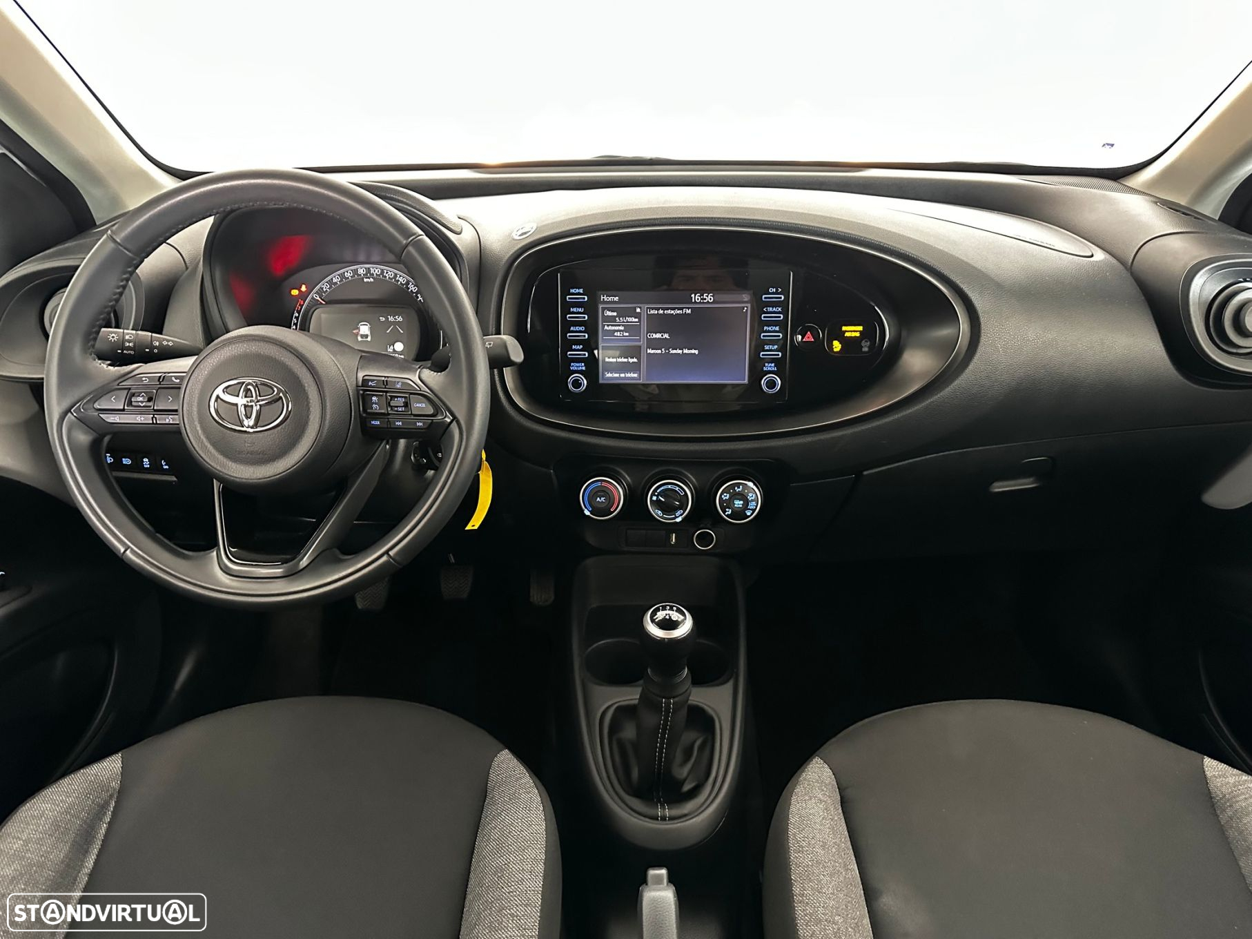 Toyota Aygo X 1.0 Limited - 16