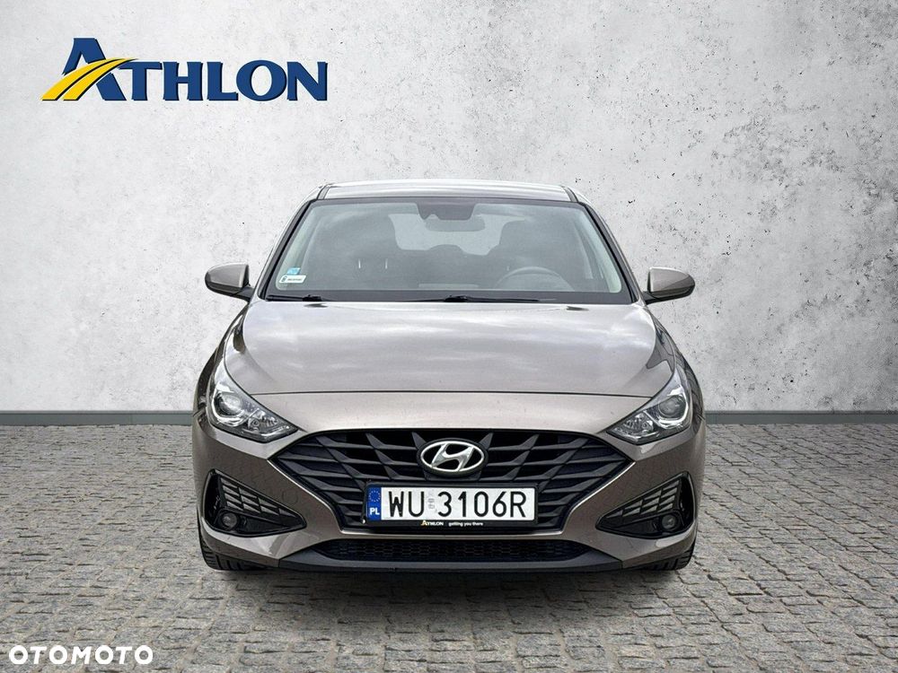 Hyundai i30 1.5 DPI Classic + - 8