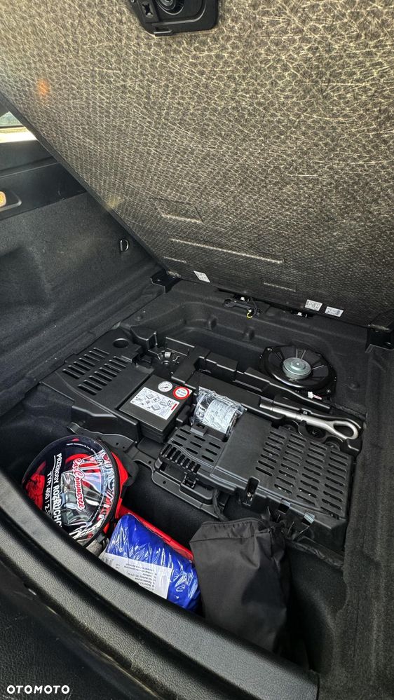 Mercedes-Benz CLA 200 AMG Line 7G-DCT - 8