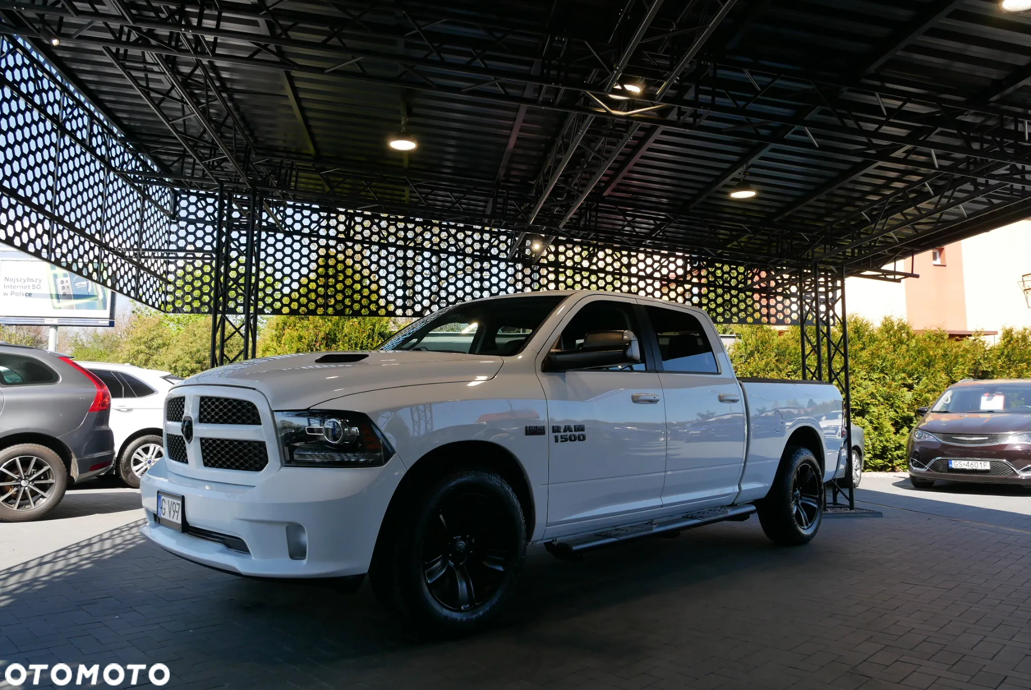 Dodge RAM 1500 5.7 4x4 - 2