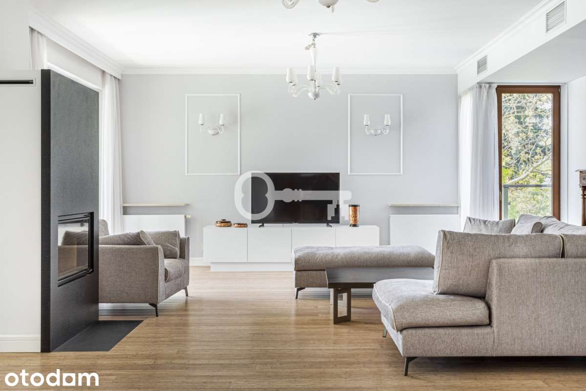 Luksusowy apartament z windą i tarasem