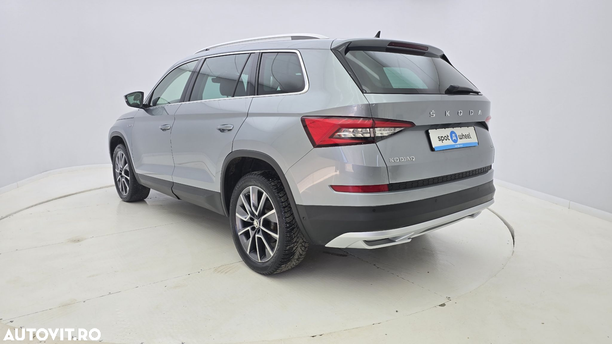 Skoda Kodiaq 2.0 TDI 4X4 Scout - 8