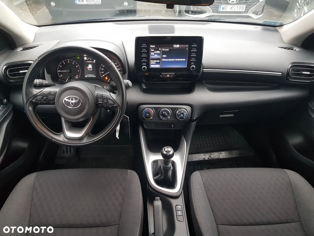 Toyota Yaris 1.5 Comfort - 13
