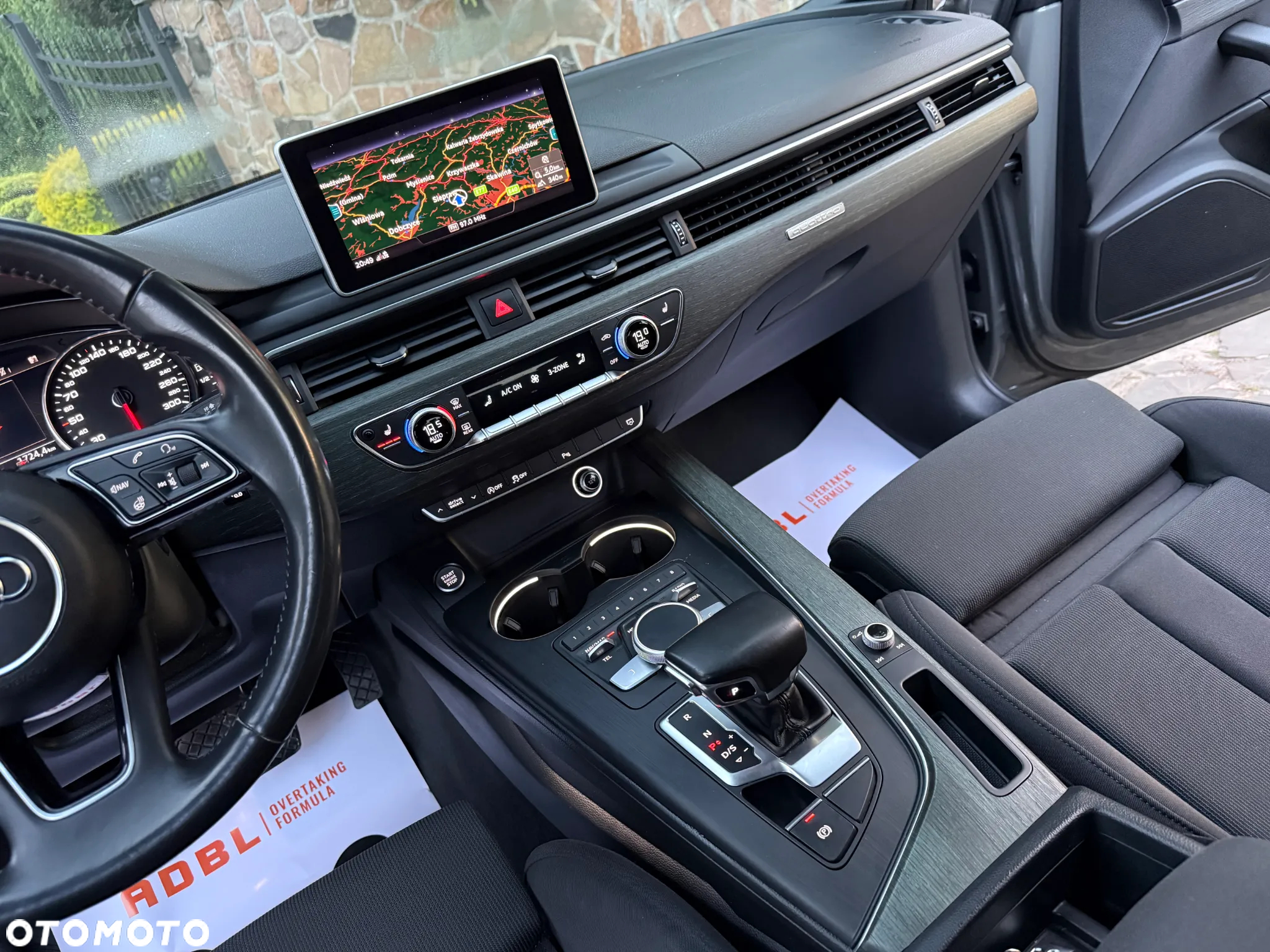 Audi A4 Avant 40 TDI quattro S tronic S line - 18