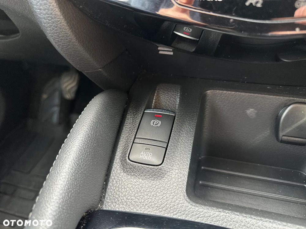 Nissan Qashqai 1.2 DIG-T Acenta EU6 - 17