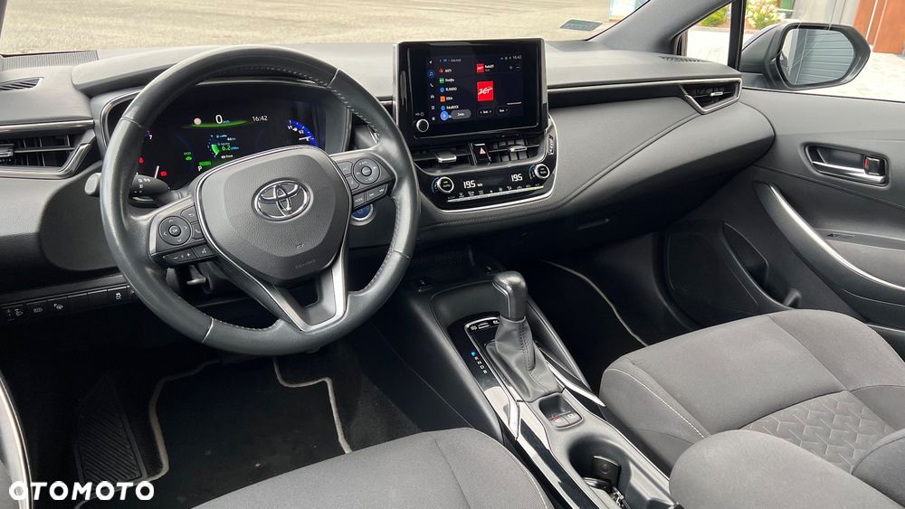 Toyota Corolla 1.8 Hybrid Comfort - 9