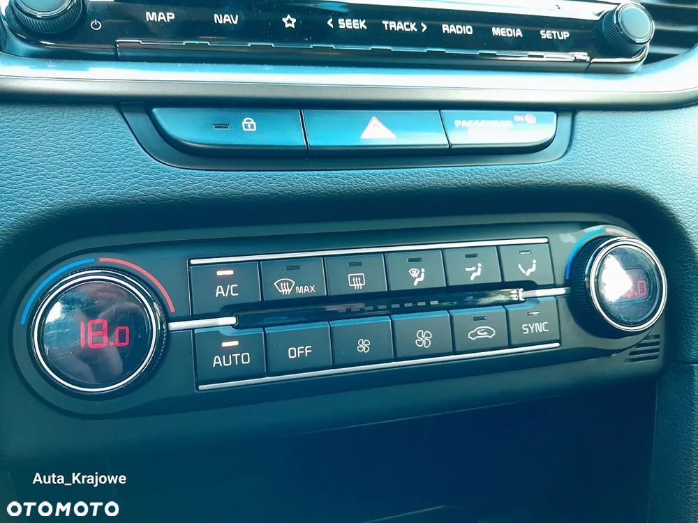 Kia Ceed 1.5 T-GDI M - 20