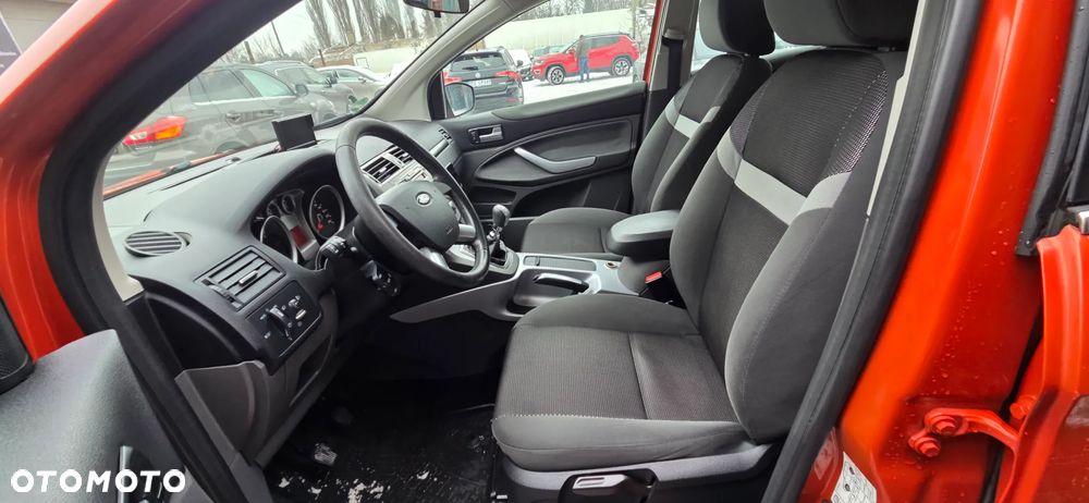 Ford Kuga 2.0 TDCi 2x4 Champions Edition - 30