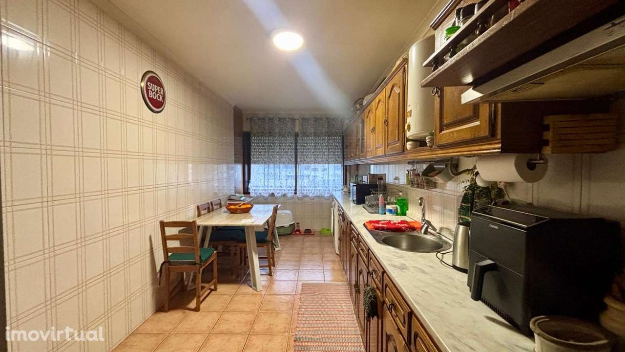 Apartamento T3 localizado na Av Benjamim Araújo, São João da Madeira - Grande imagem: 4/20