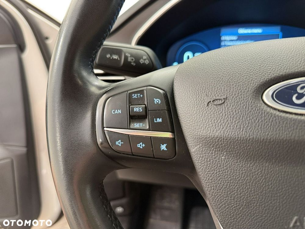 Ford Focus 1.5 EcoBlue Titanium X - 23
