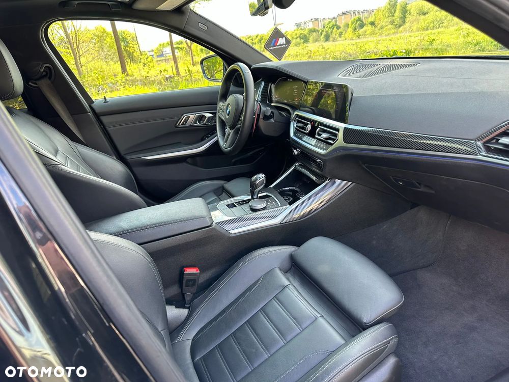 BMW Seria 3 M340i xDrive - 19
