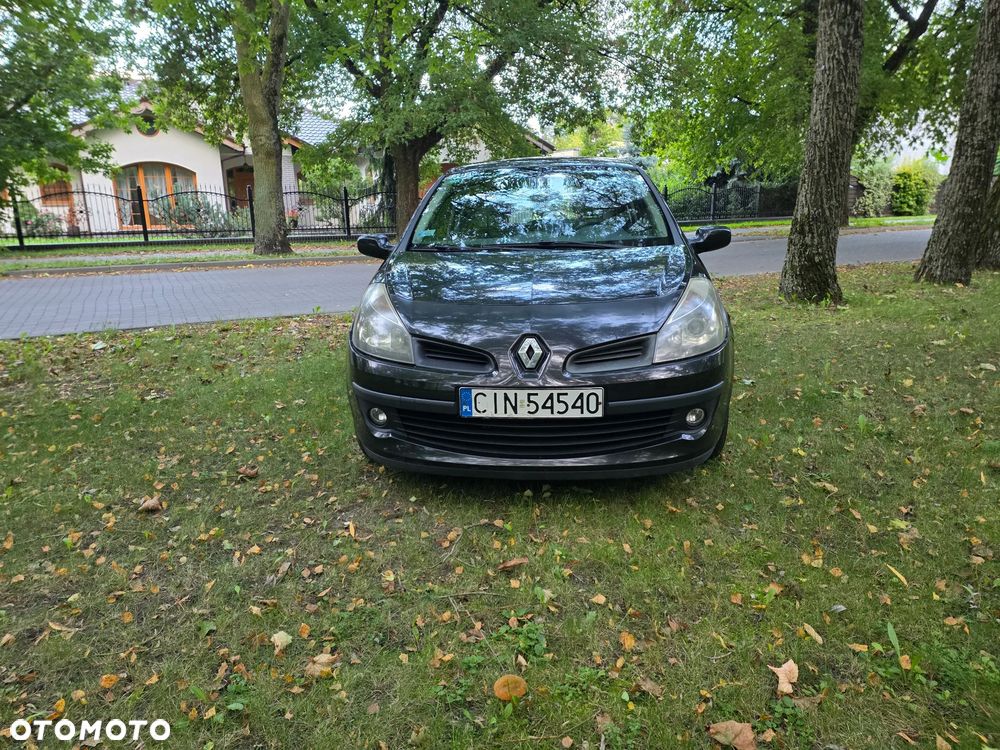 Renault Clio 1.6 16V Expression - 2