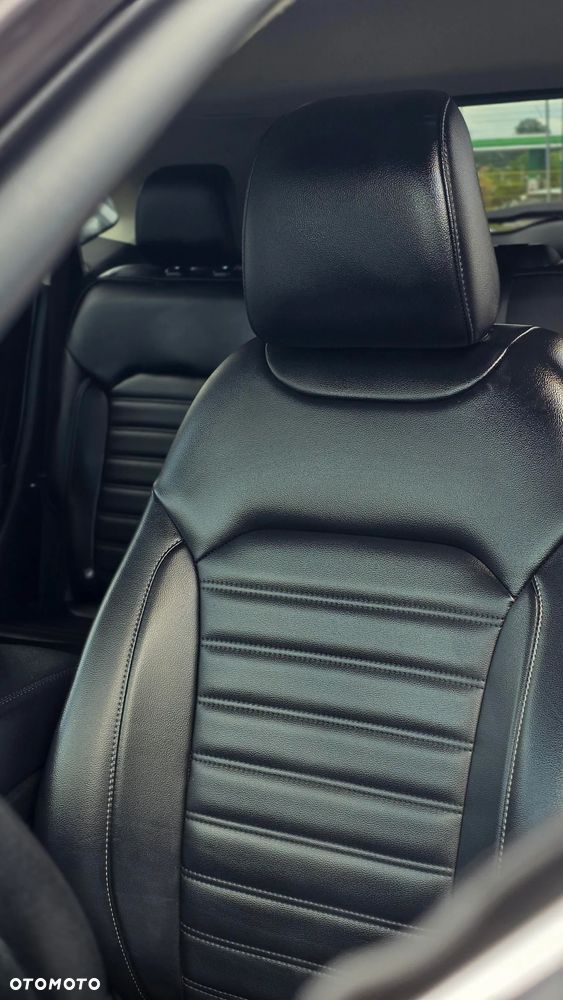 Ford Edge - 10