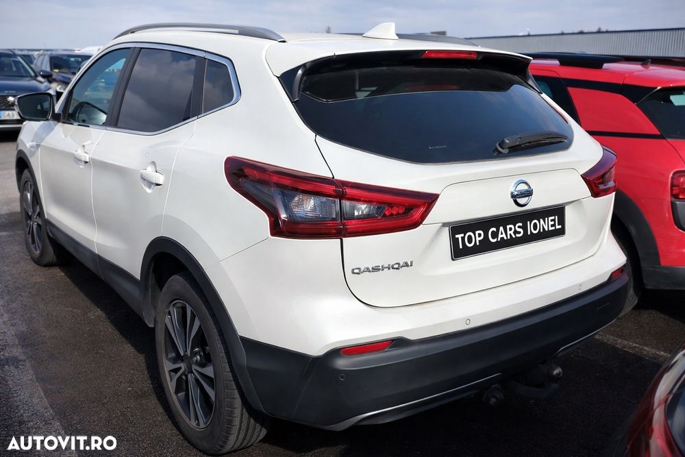 Nissan Qashqai 1.6 DCI Start/Stop Tekna - 20