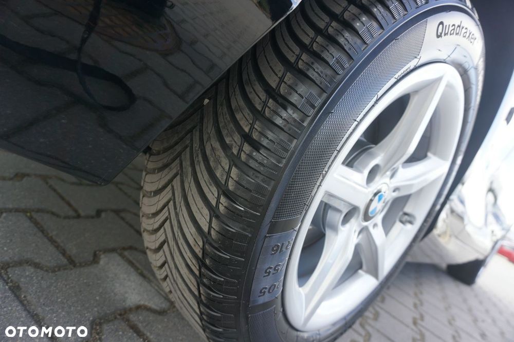 BMW Seria 2 218i Sport Line - 26
