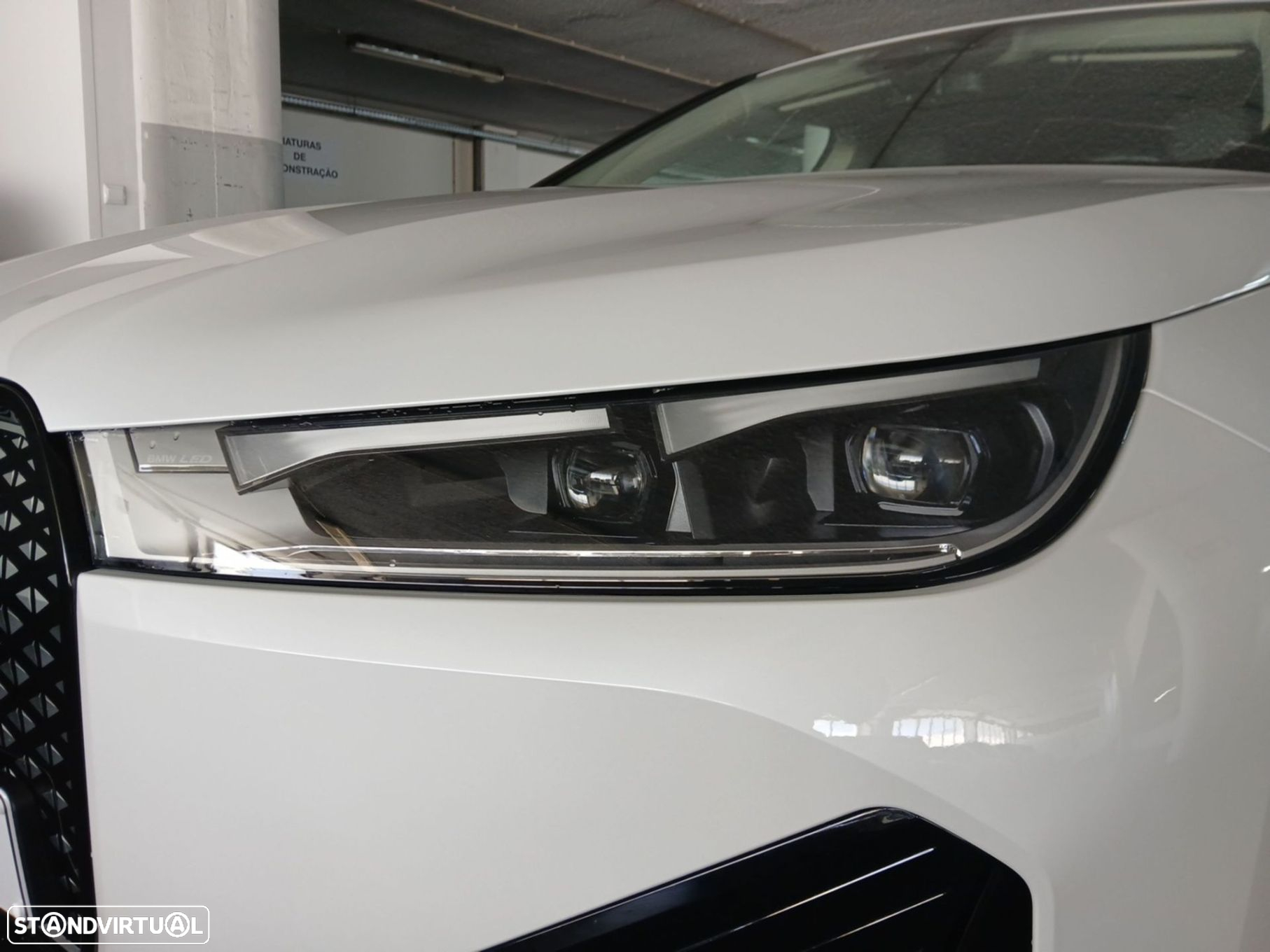 BMW ix xDrive 40 Pack Desportivo - 3