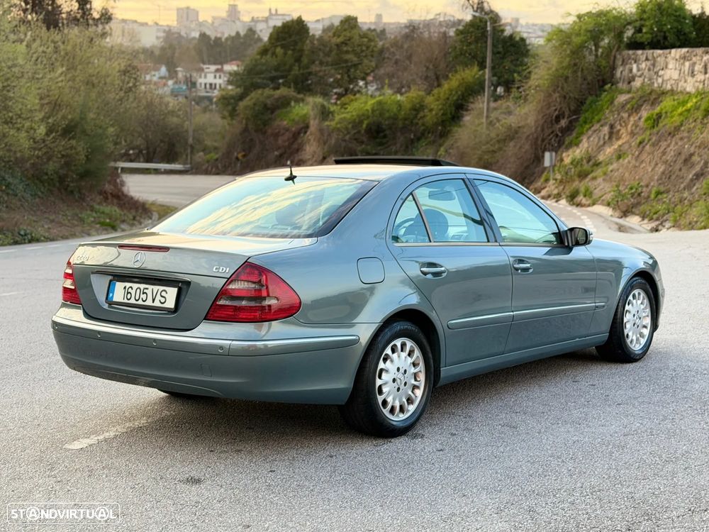 Mercedes-Benz E 220 CDI Elegance - 17