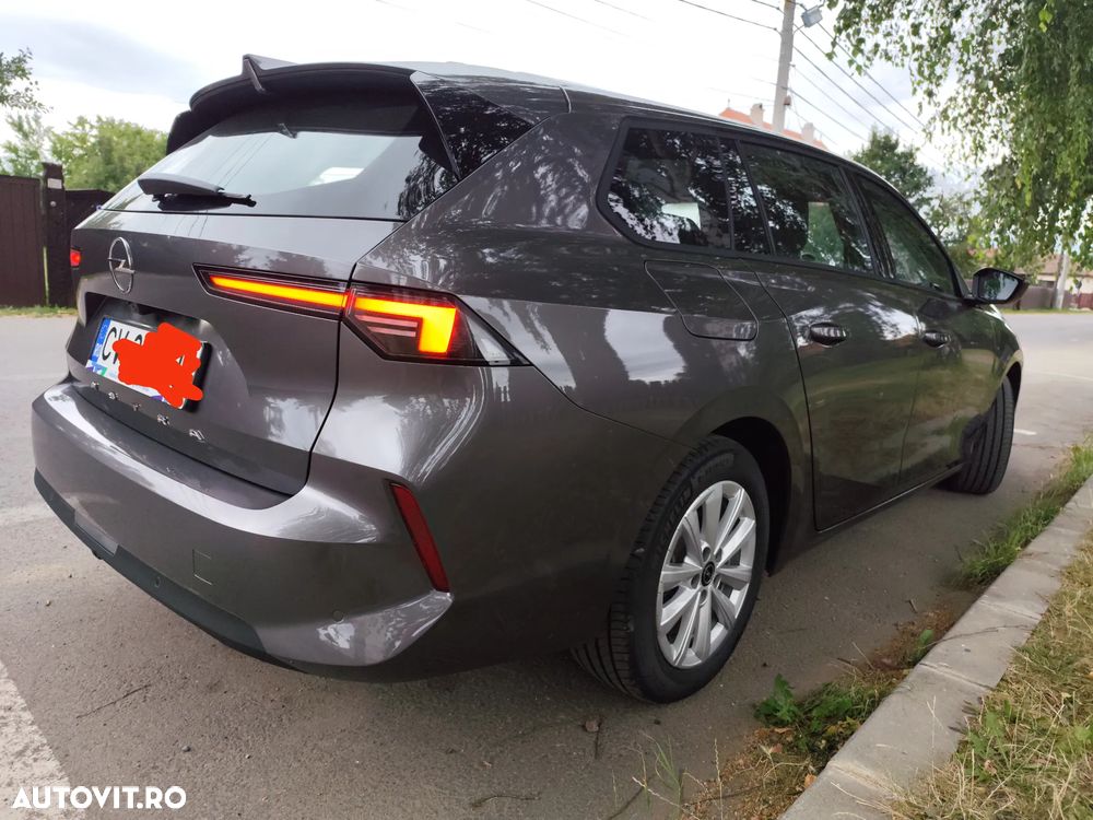 Opel Astra Sport Tourer 1.2L Turbo Start/Stop Edition - 3