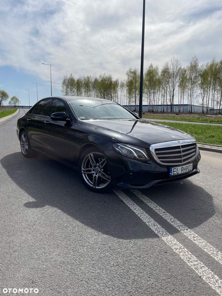 Mercedes-Benz Klasa E 220 d 4-Matic 9G-TRONIC - 10