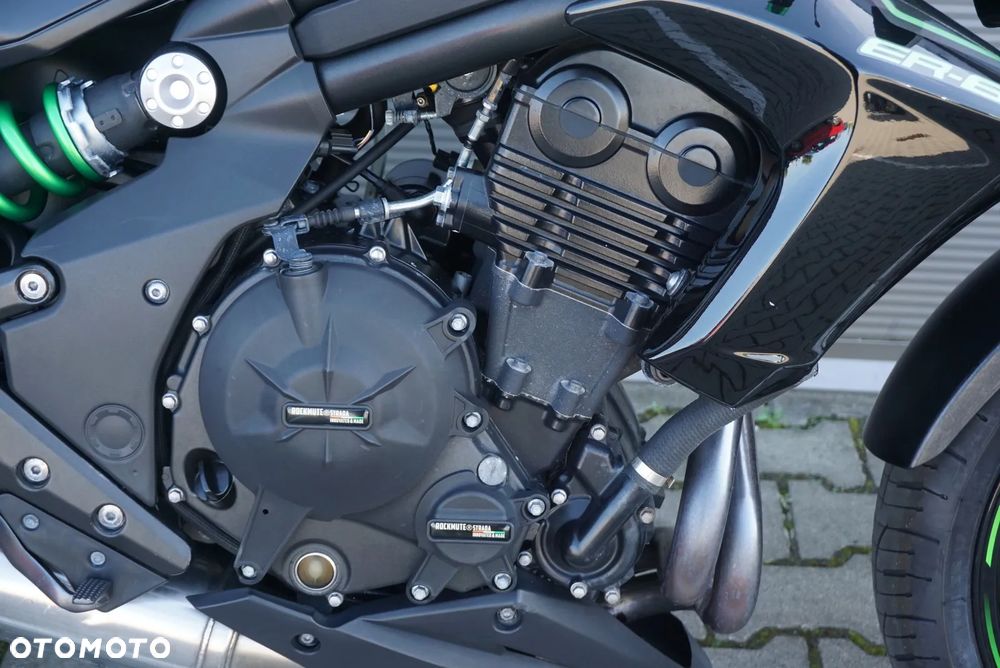 Kawasaki ER - 19