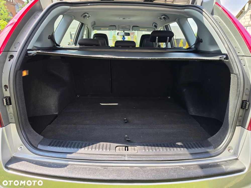 Kia Ceed - 10