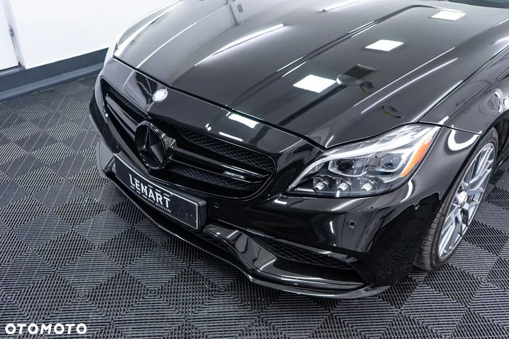Mercedes-Benz CLS - 2