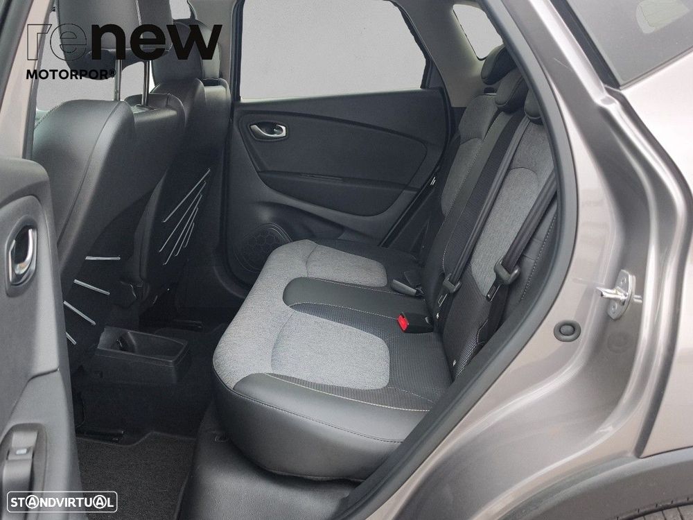 Renault Captur 1.2 TCe Exclusive XMOD - 8