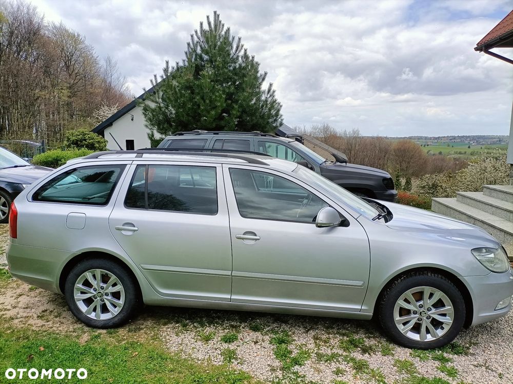 Skoda Octavia 2.0 TDI DPF Elegance - 4