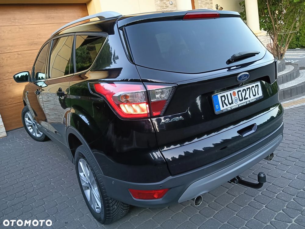 Ford Kuga - 3
