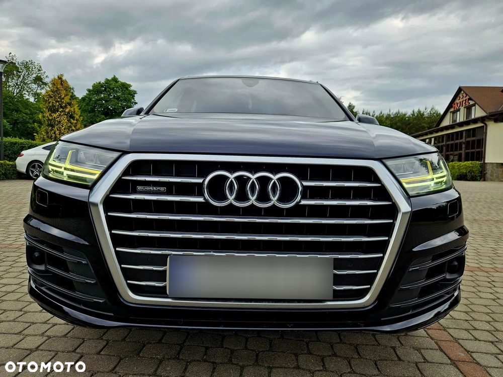 Audi Q7 - 18