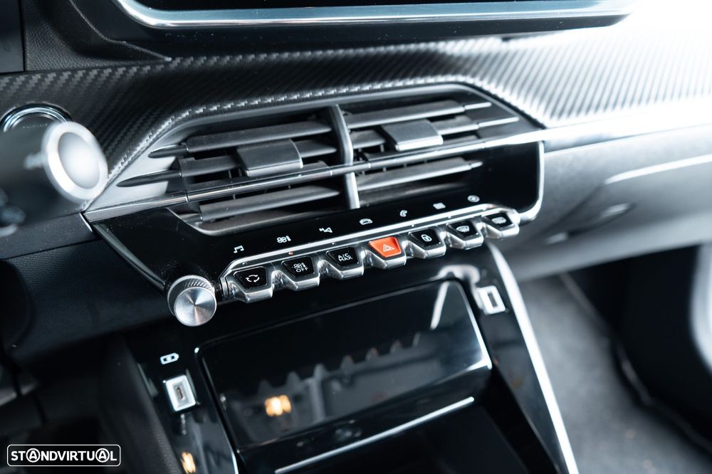 Peugeot e-208 50 kWh Allure Pack - 20