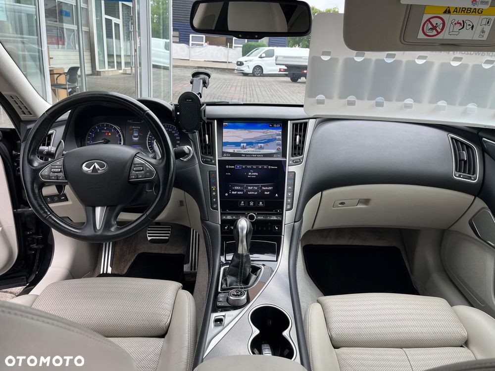 Infiniti Q50 2.0t Premium Executive EU6 - 21